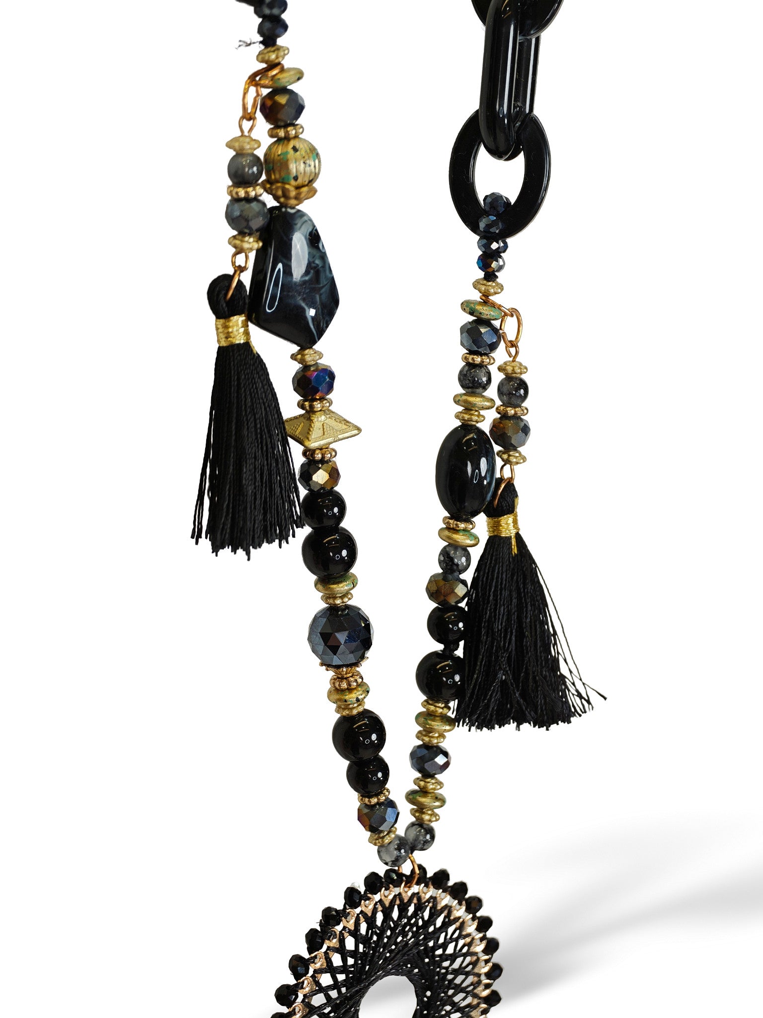 COLLANA CON NASTRINI