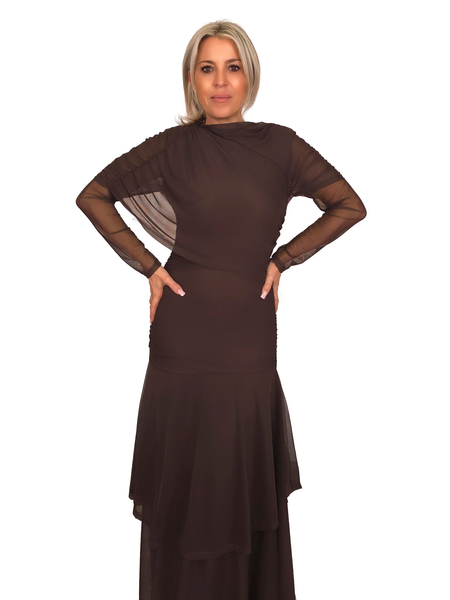 VESTIDO CAPA DE TULE