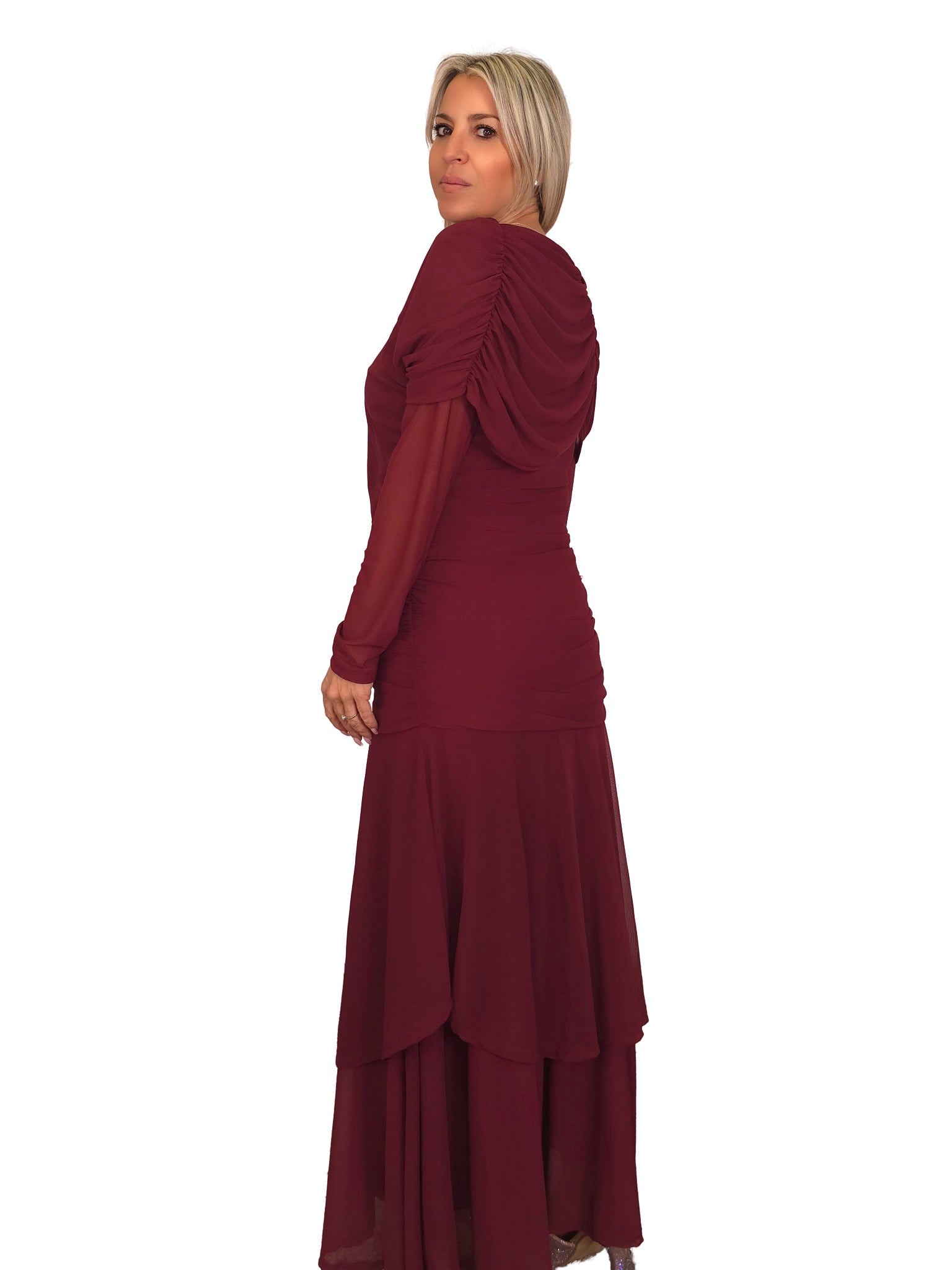 VESTIDO CAPA DE TULE