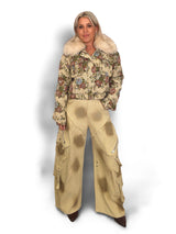 Bomberjacke mit JOT-Print.