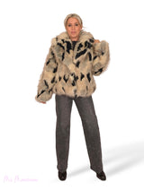 VESTE EN FOURRURE À IMPRIMÉ VACHE