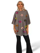 T-SHIRT DE VELUDO COM ESTAMPAS FLORAIS