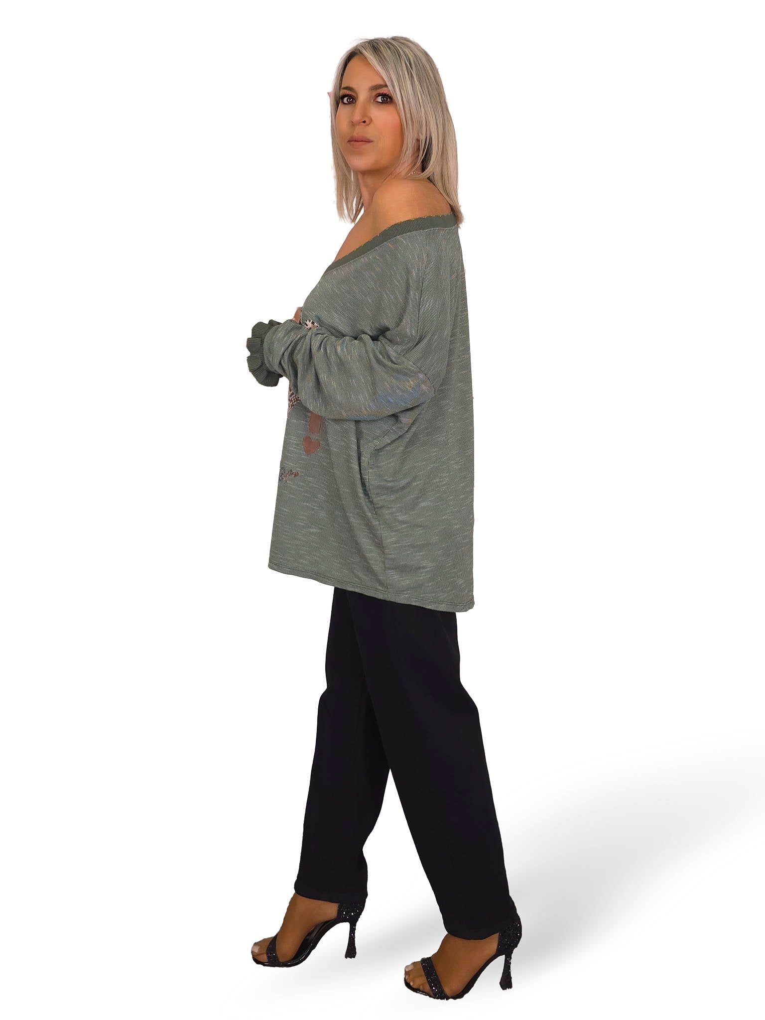 MÓVEL COM ESTAMPA ANIMAL FELIZ