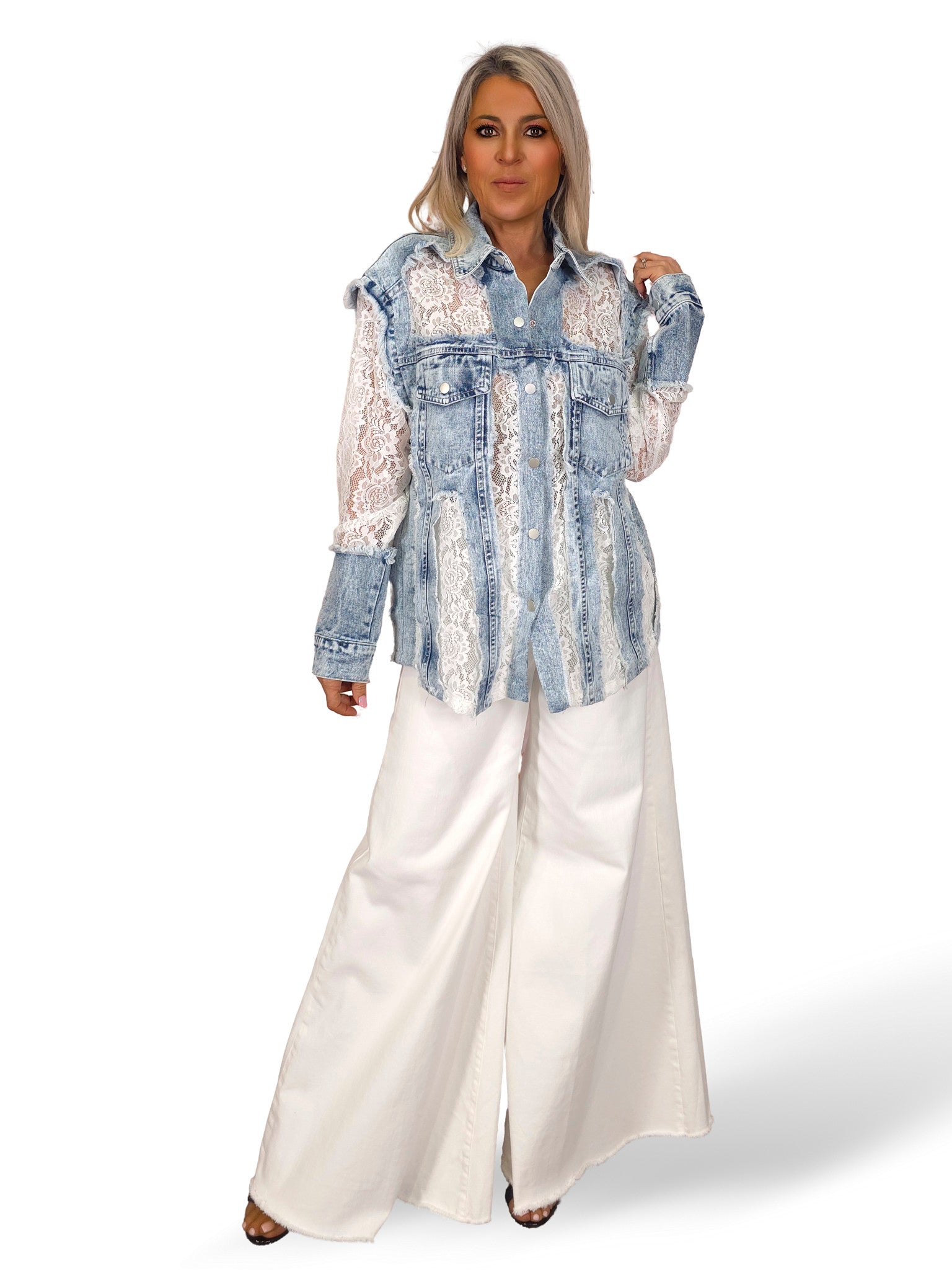 CAMISA DENIM CON ENCAJE