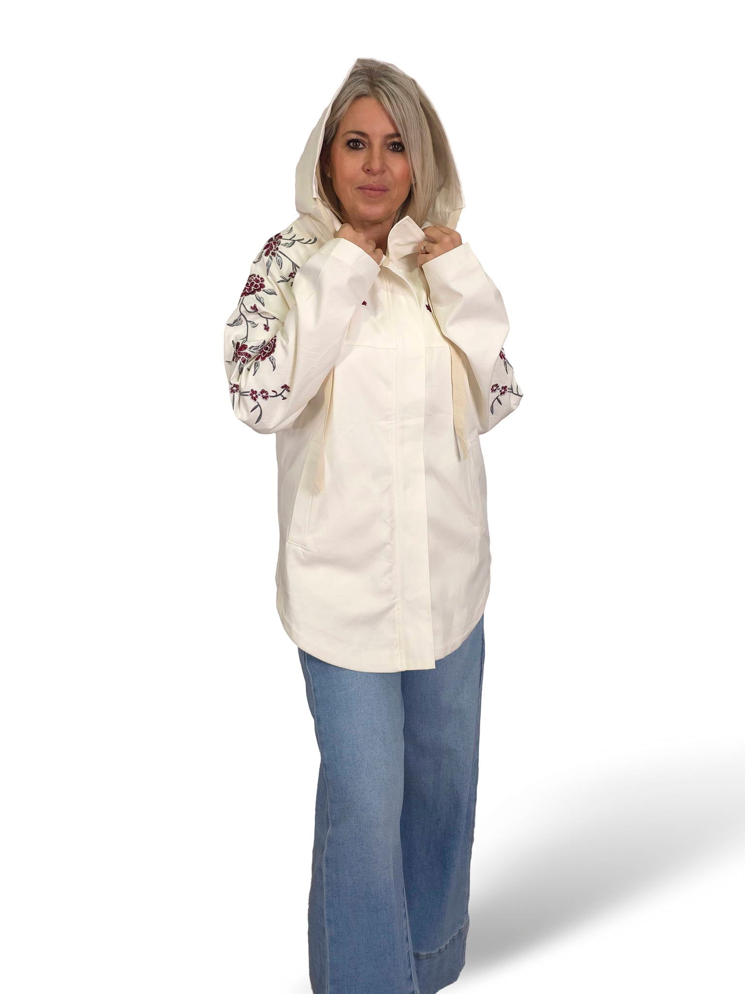 CHAQUETA LONETA CORTA BORDADA CAPUCHA JOT