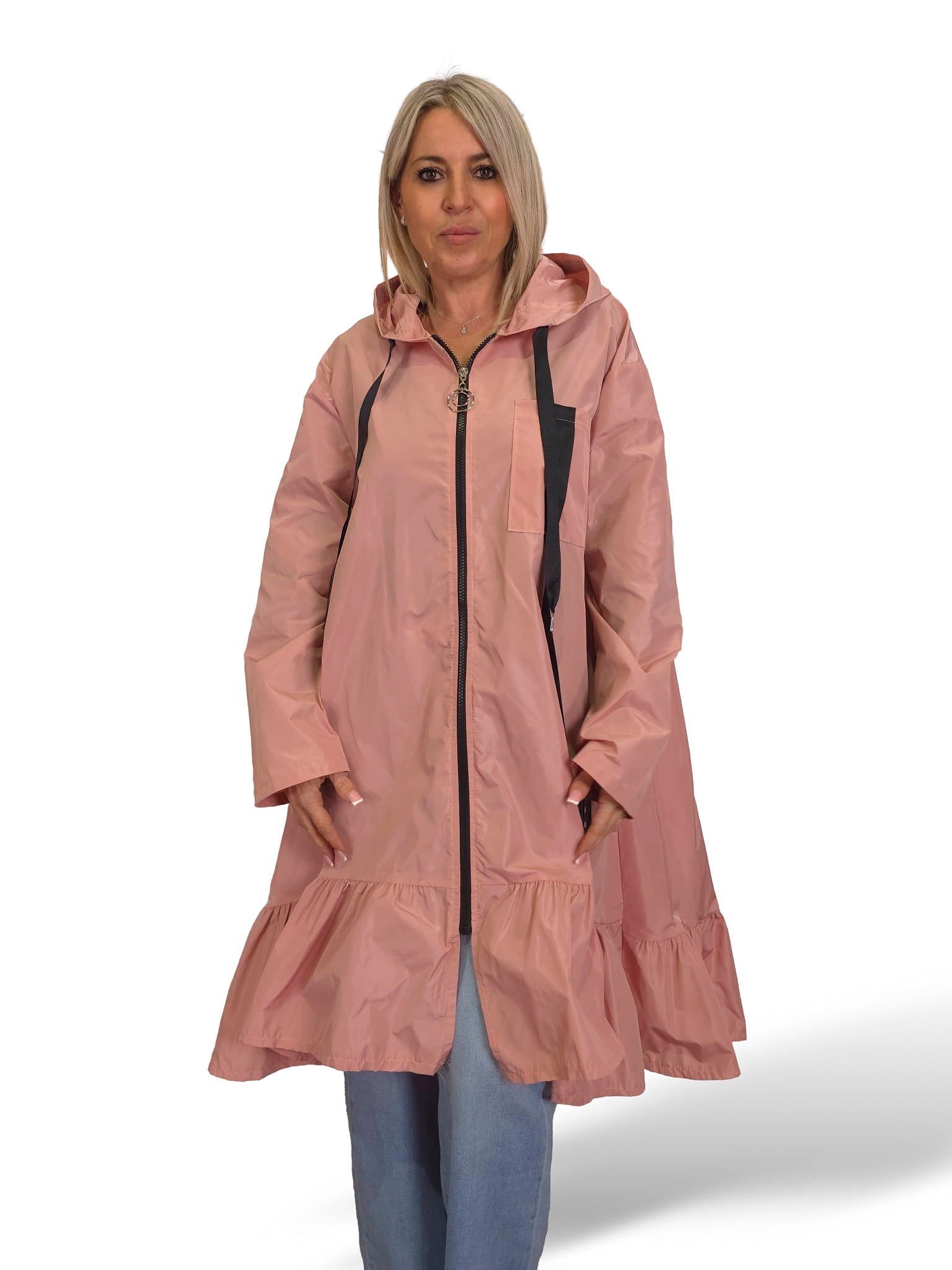 Capa de chuva com folhos