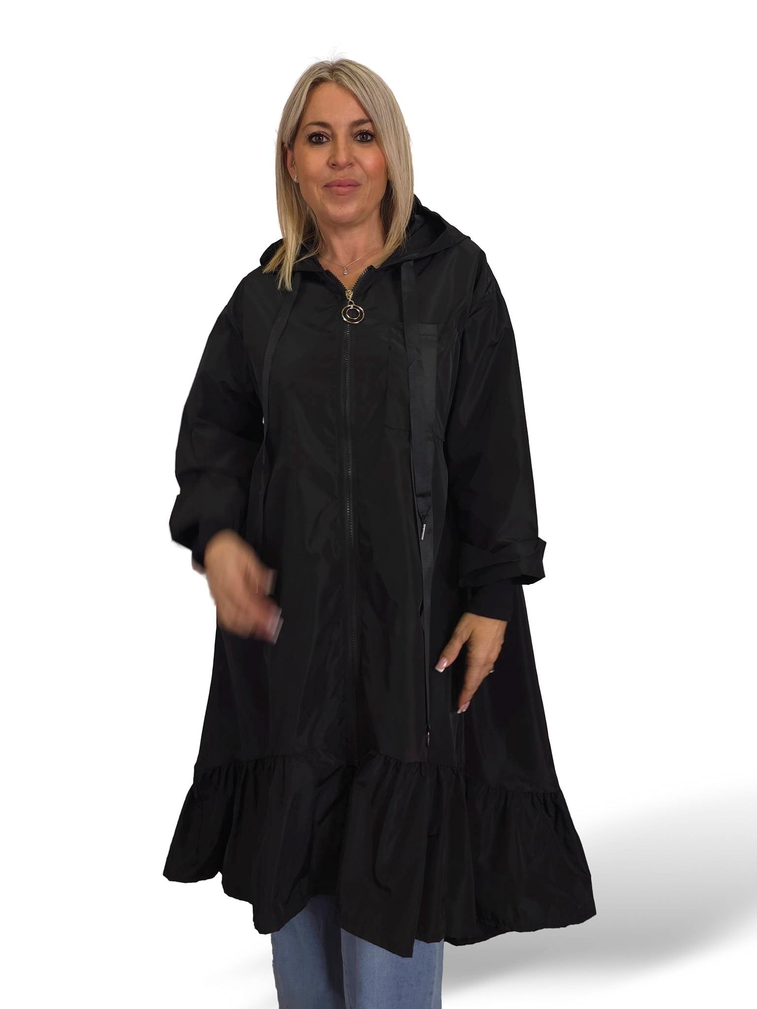 Capa de chuva com folhos