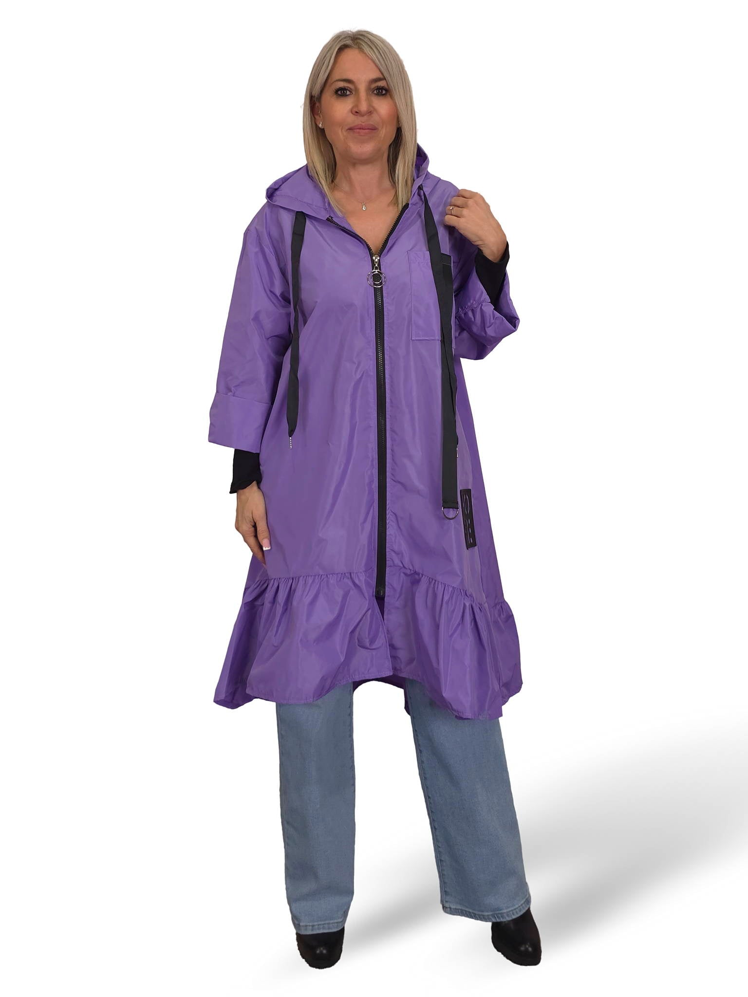 Capa de chuva com folhos
