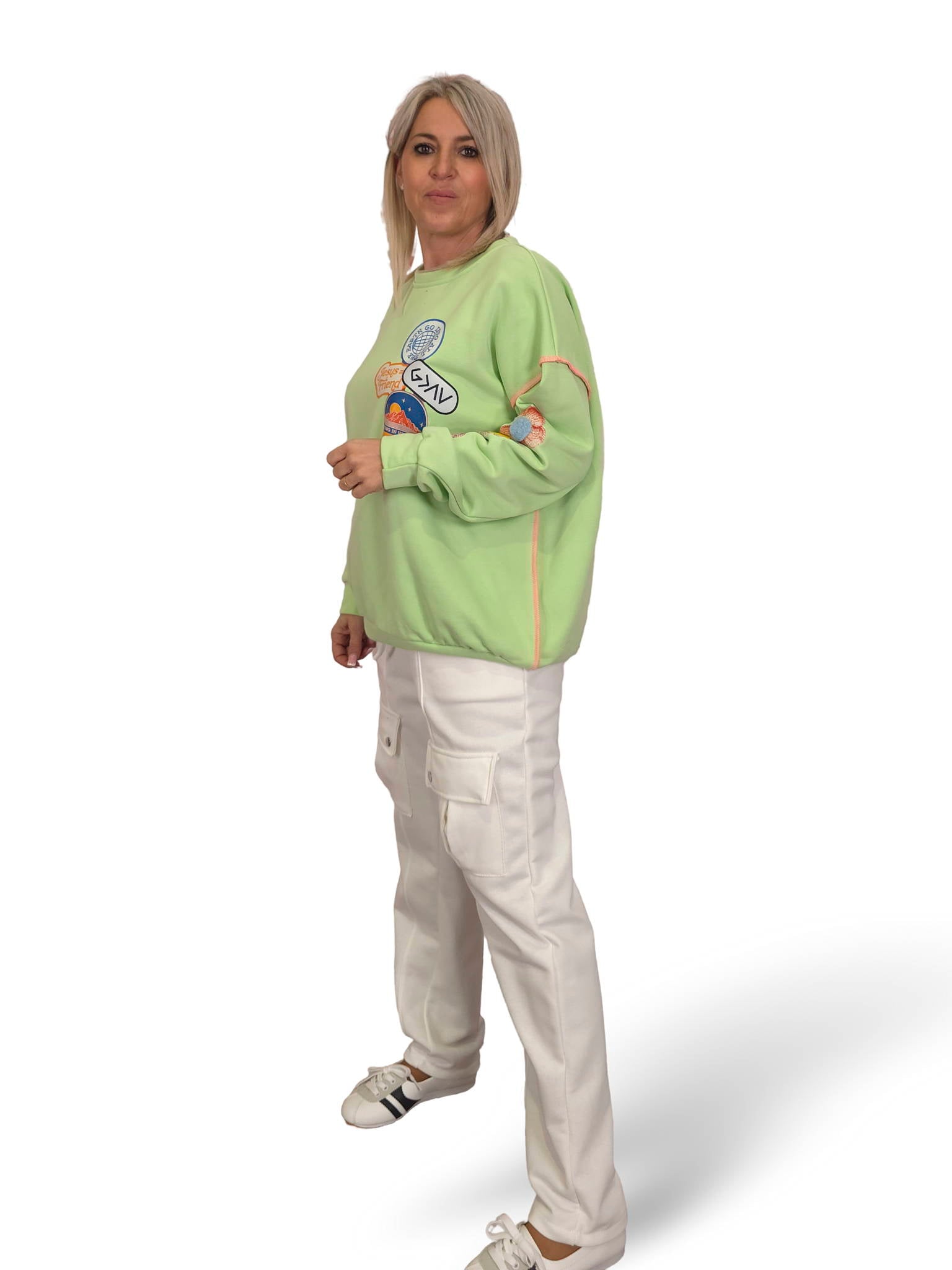 SUDADERA OVERSIZE MANGA FLOR