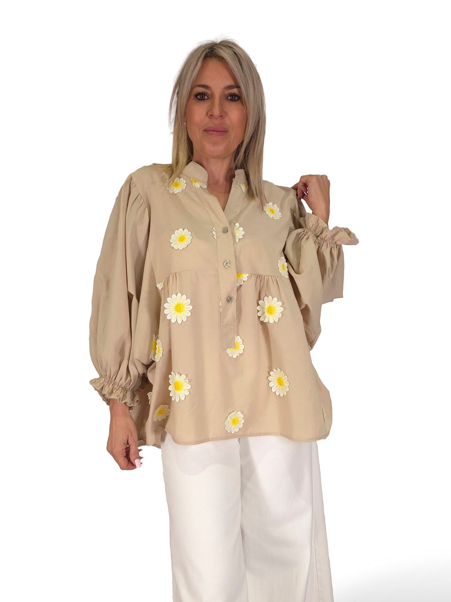 BLUSÓN BORDADO MARGARITAS JOT