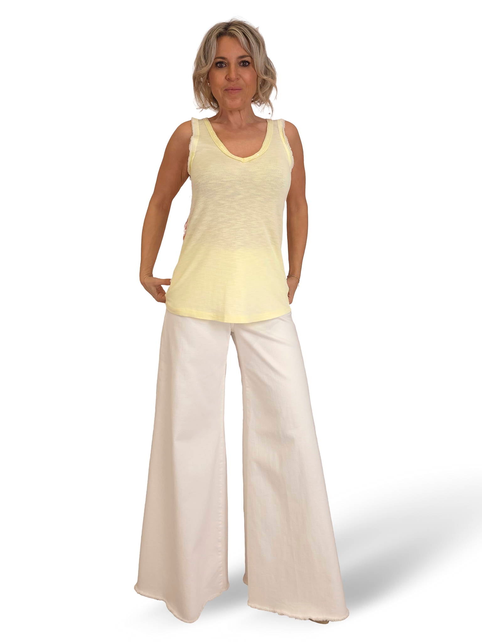 CAMISETA CANALÉ  TIRANTES LENTEJUELAS