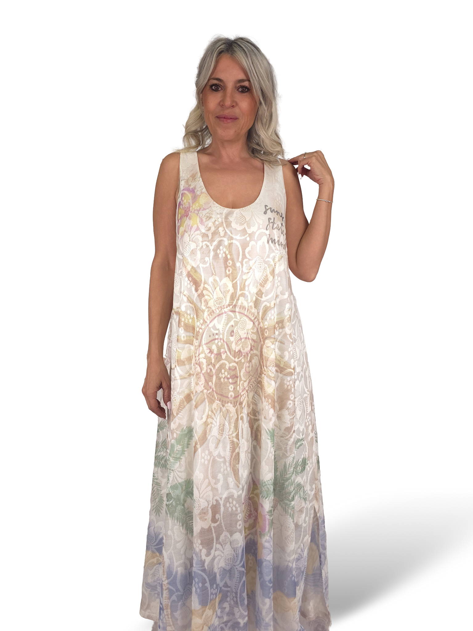 VESTIDO DE LINHA BORDADA