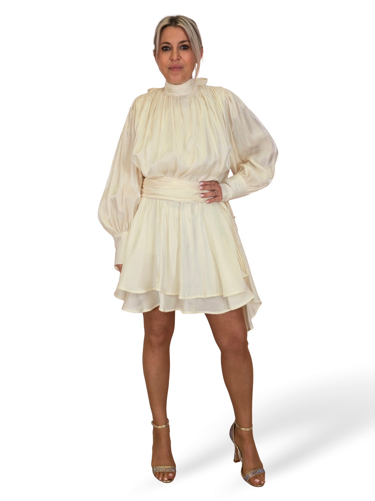 VESTIDO CORTO NACAR