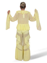 Completo composto da camicetta in chiffon e pantaloni con volant