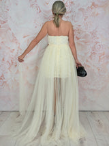 VESTIDO FLORES CORTO PALABRA DE HONOR SOBREFALDA TUL JOT