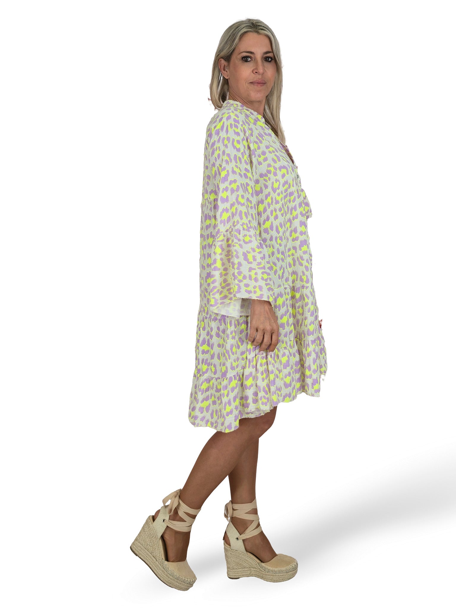 VESTIDO BAMBULA CORTO VOLANTES ANIMAL PRINT FLUOR