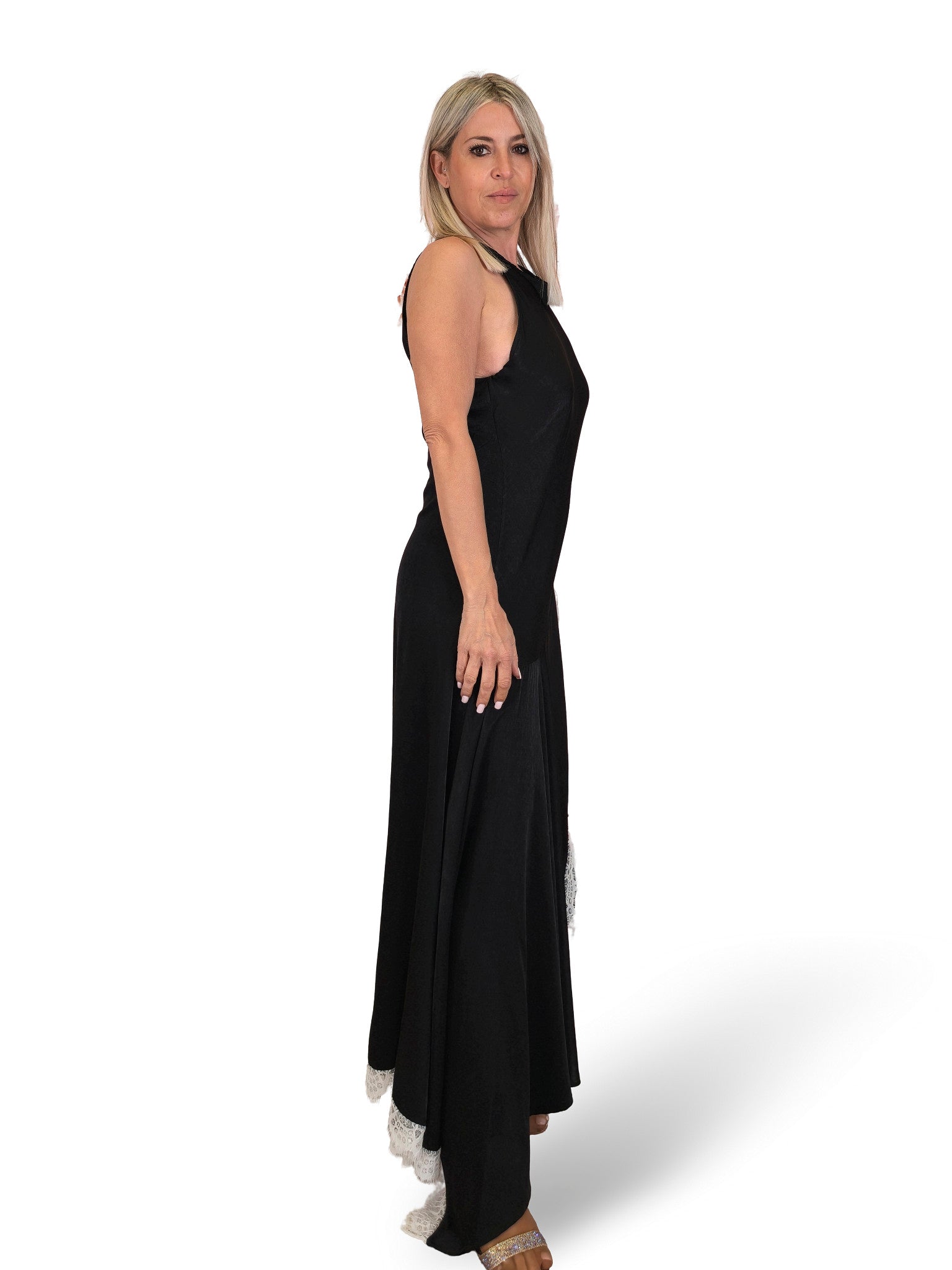 VESTIDO ASIMETRICO CON ENCAJES JOT