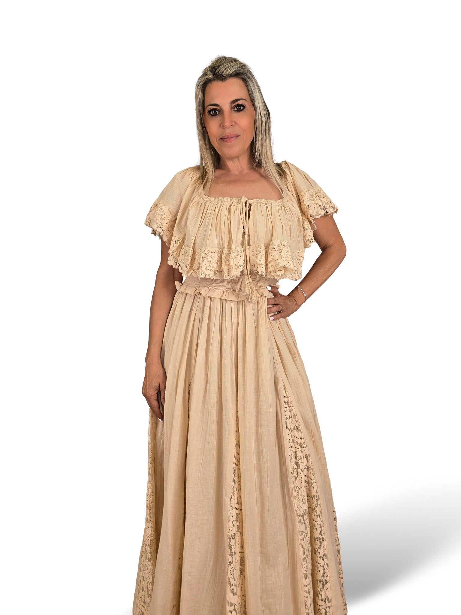 VESTIDO NIDO DE ABEJA QUILLAS ENCAJE