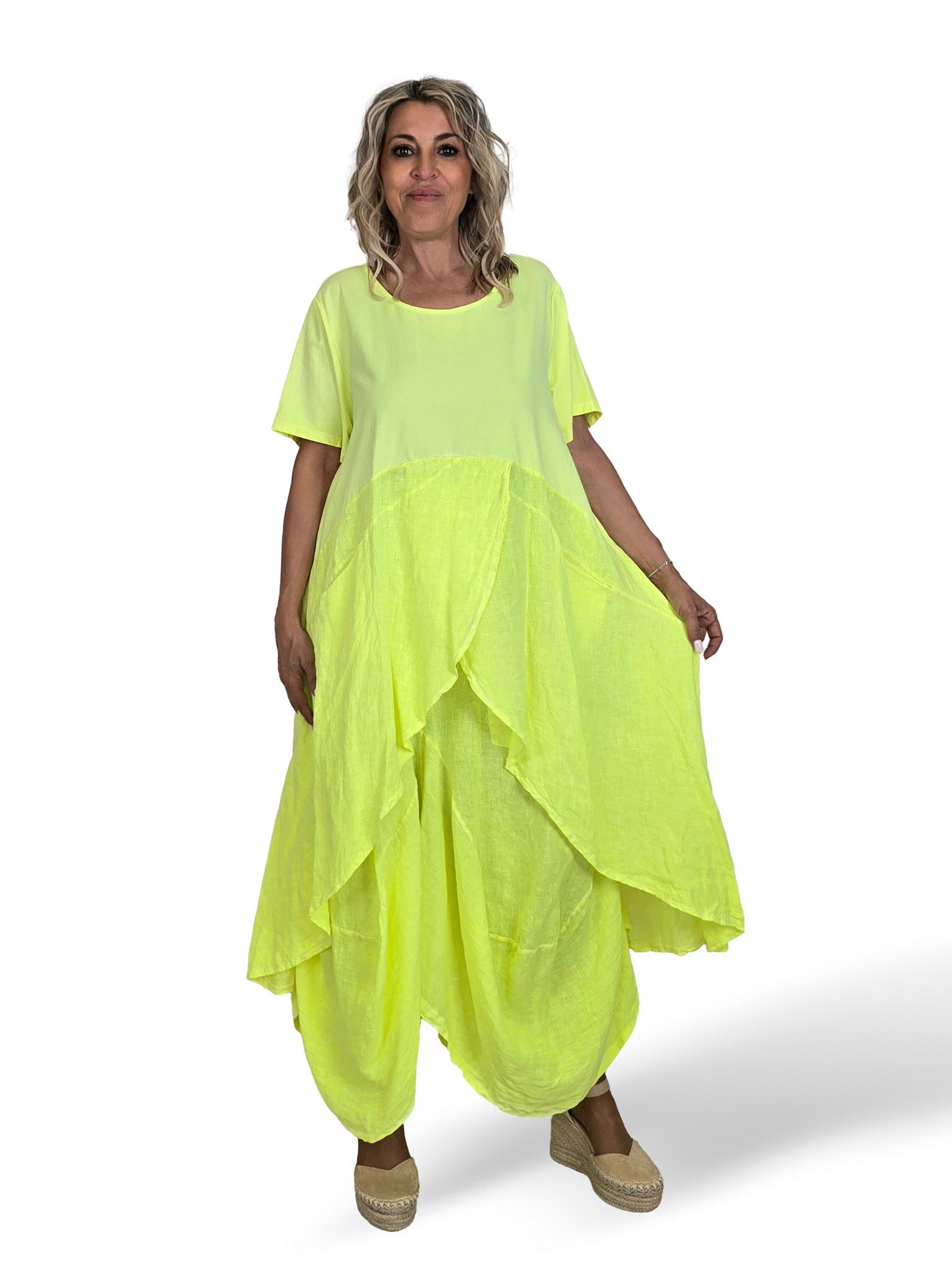 ASYMMETRISCHES T-SHIRT IN FLUORO-LINO