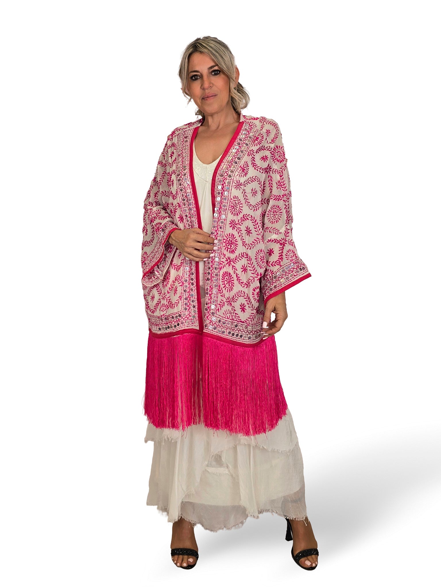 KIMONO CORTO BORDADO FLECOS JOT