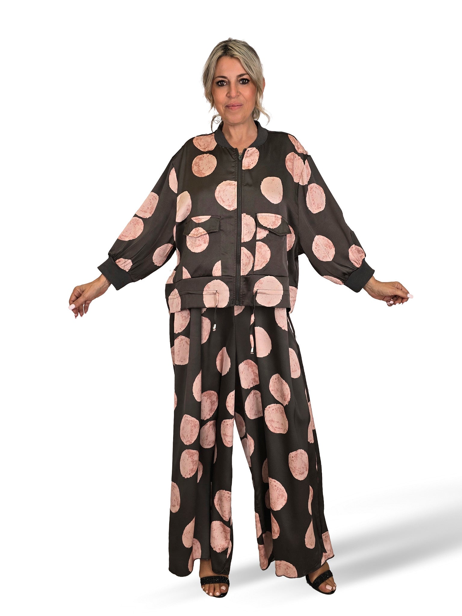 BOMBER ESTAMPADA LUNARES