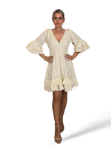 VESTIDO CURTO BEGE BORDADO AO ESTILO INGLÊS