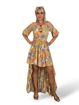 Boho-Seidenkleid mit Print und Schleppe