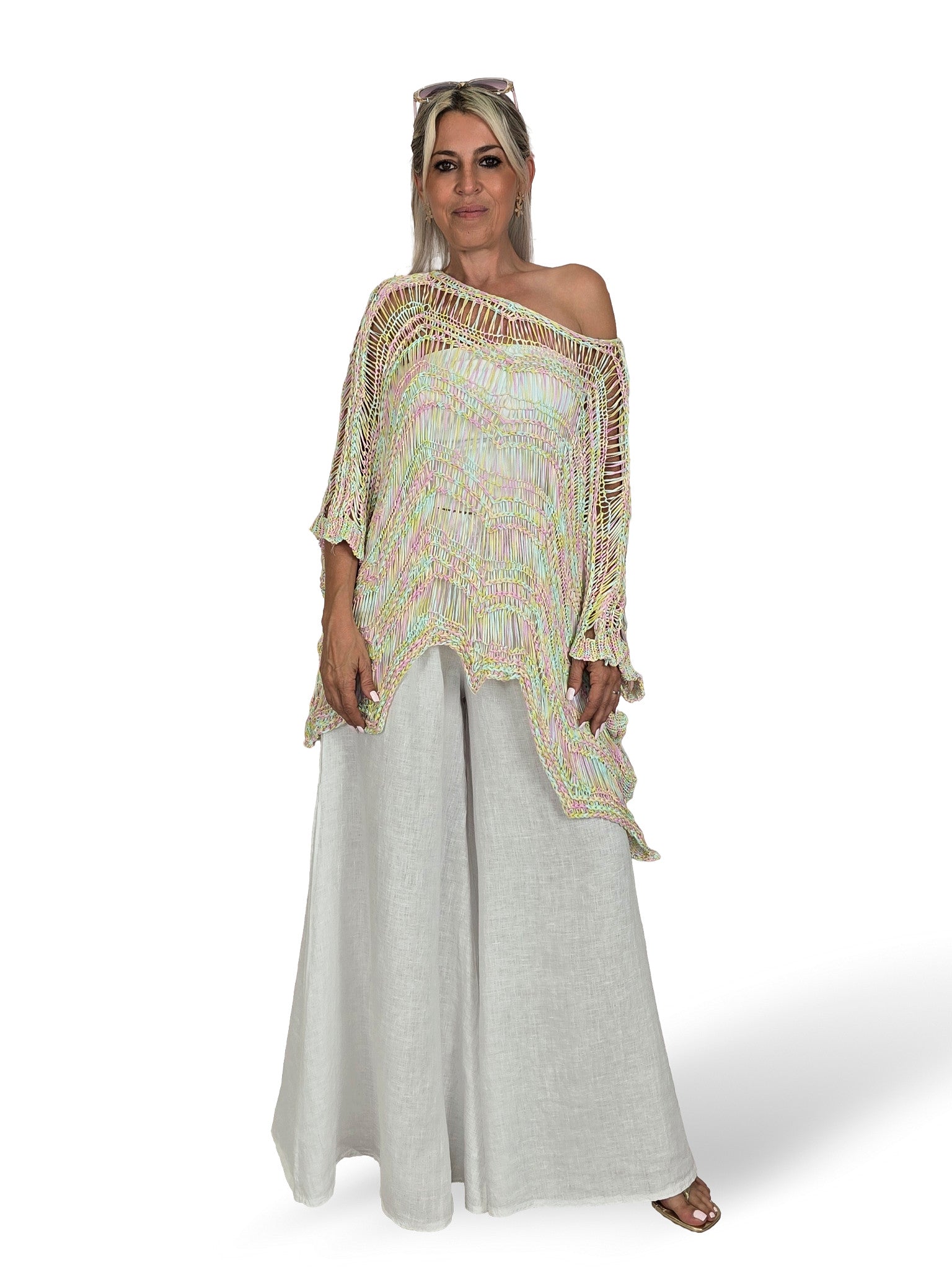 PONCHO EM CROCHÊ MULTICOLORIDO