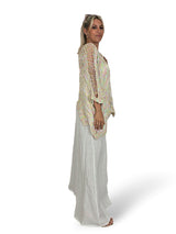 PONCHO EM CROCHÊ MULTICOLORIDO