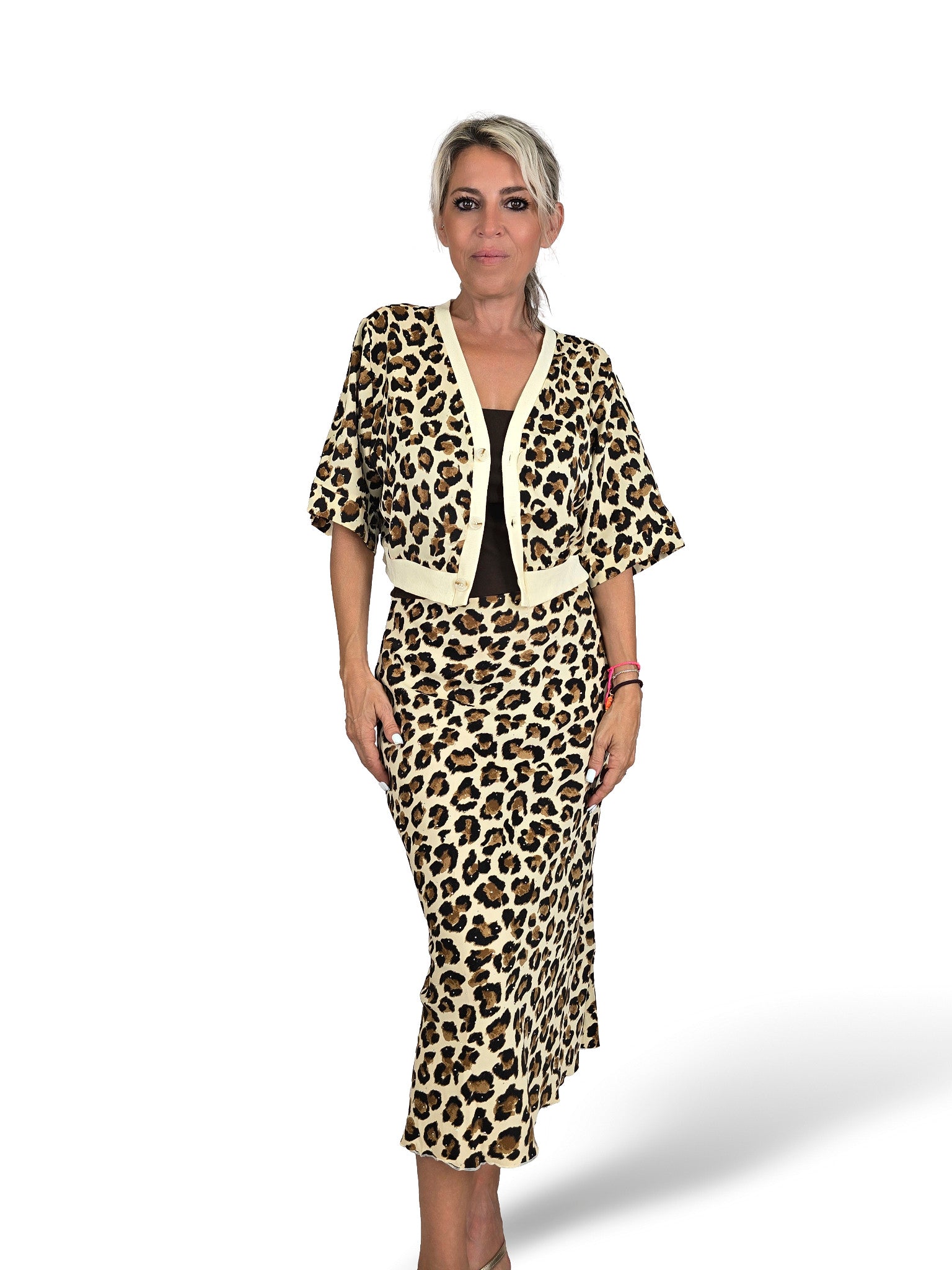 CONJUNTO ANIMAL PRINT STRASS