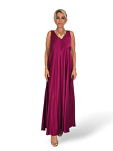ROBE À LONGUES BRETELLES EN SATIN