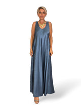 ROBE À LONGUES BRETELLES EN SATIN