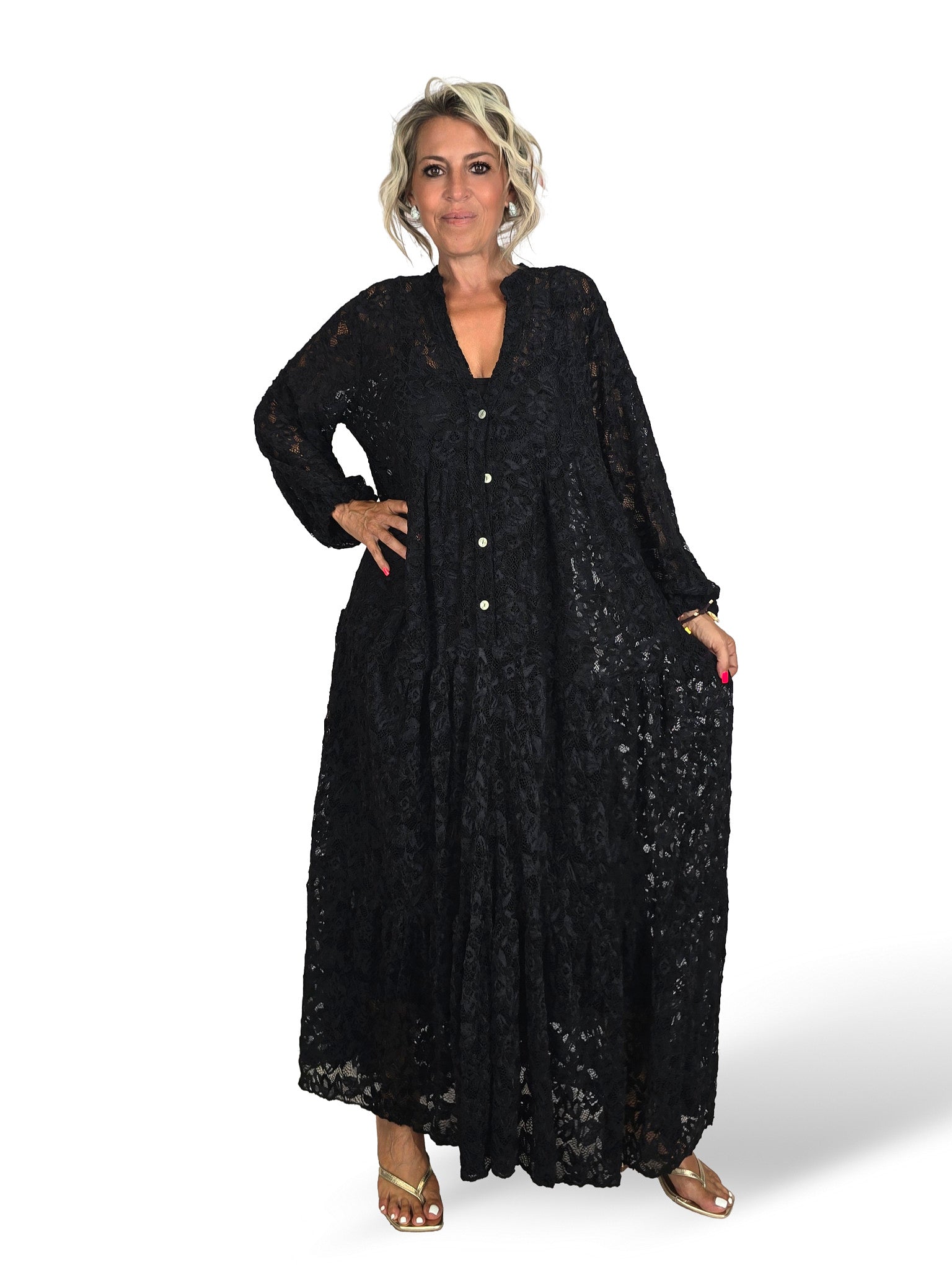 Abito lungo in pizzo stile Mao di Jot