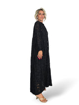 Abito lungo in pizzo stile Mao di Jot