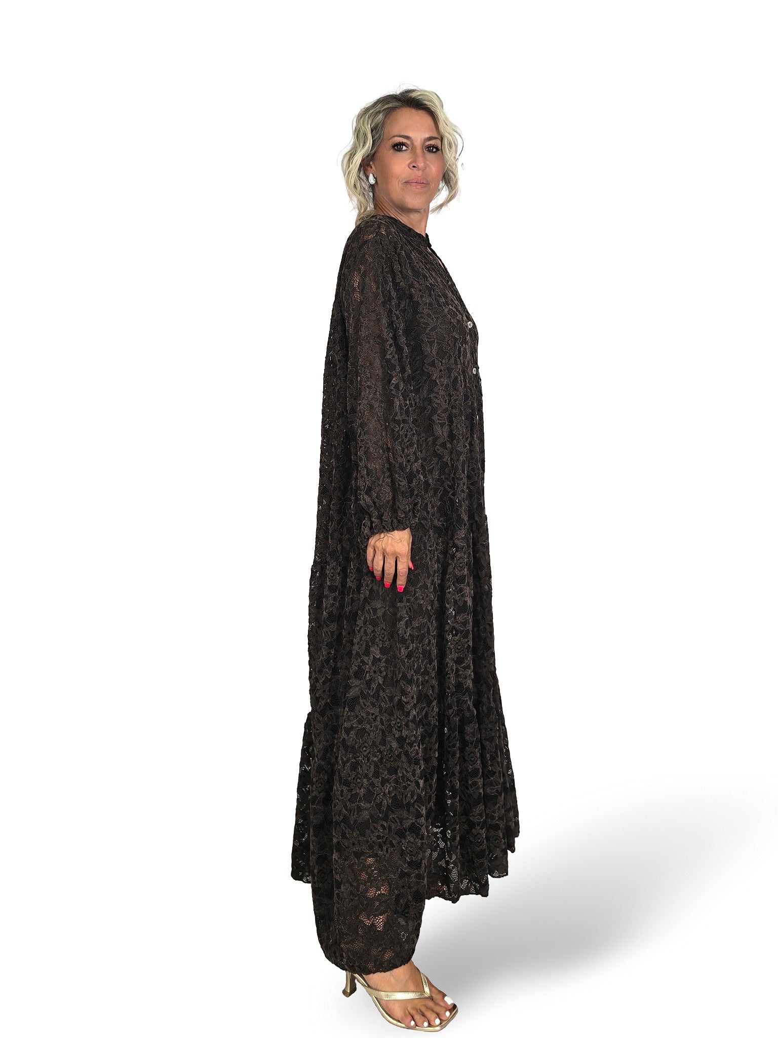 Abito lungo in pizzo stile Mao di Jot