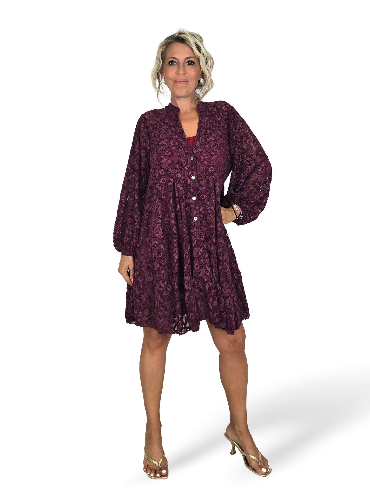 Robe Mao courte en dentelle