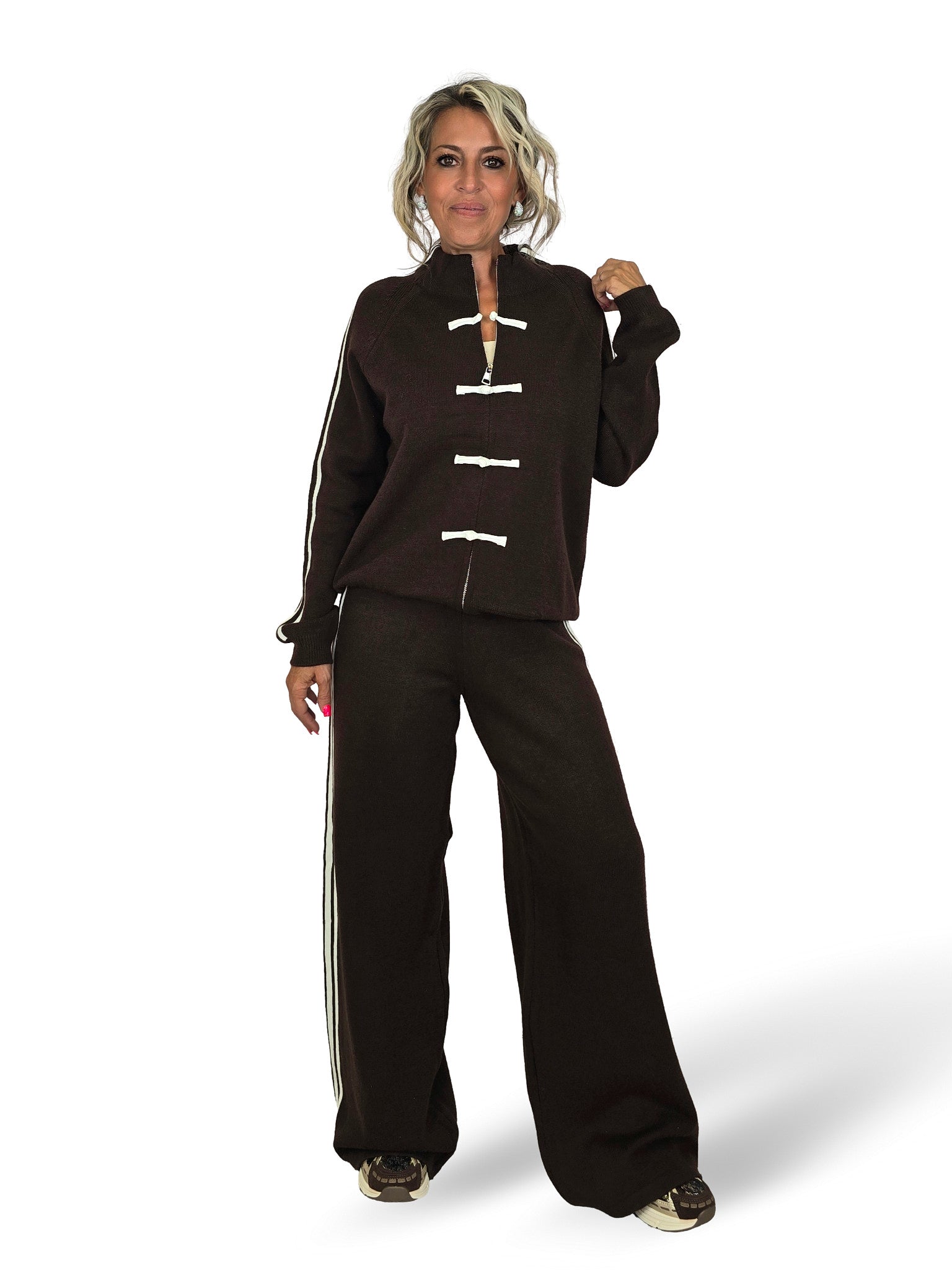 STRICKSET: JACKE UND PALAZZOHOSE