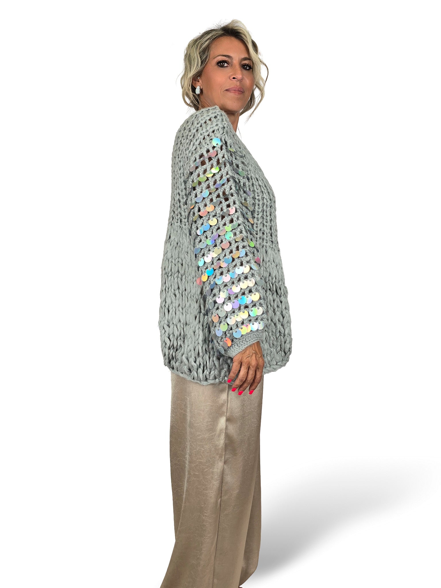 Grobstrickjacke mit Pailletten
