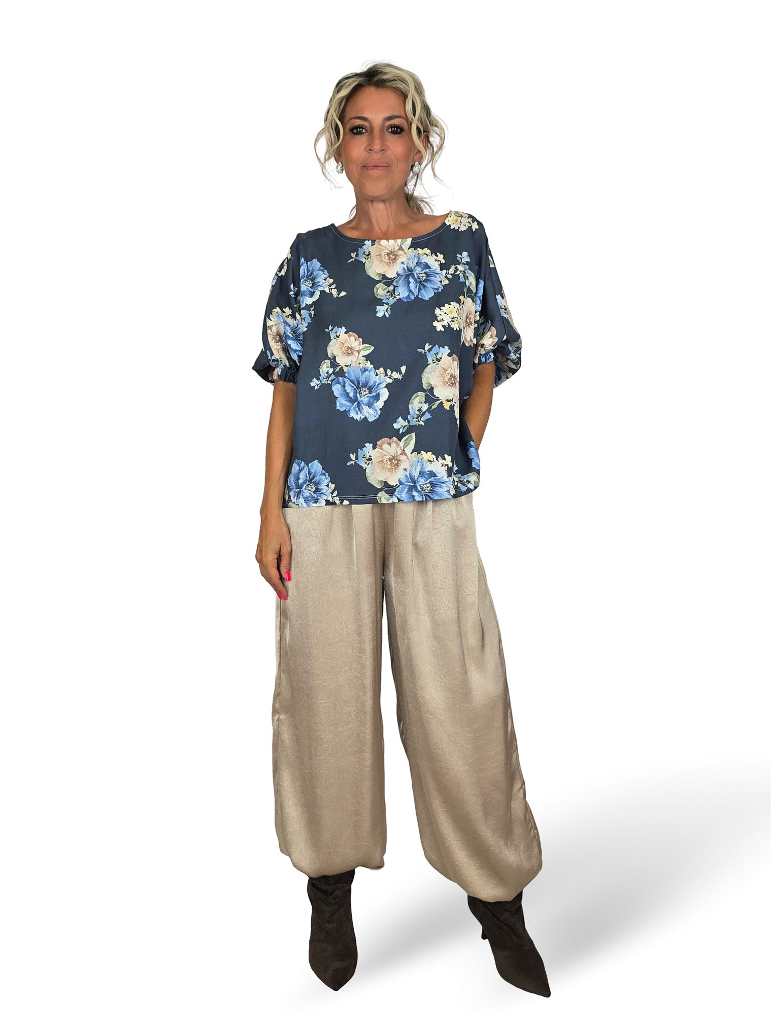 Bluse aus Tencel mit Blumenmuster