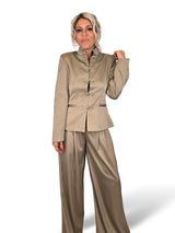 ASIATISCHES SET AUS JACKE UND PALAZZOHOSE JOT