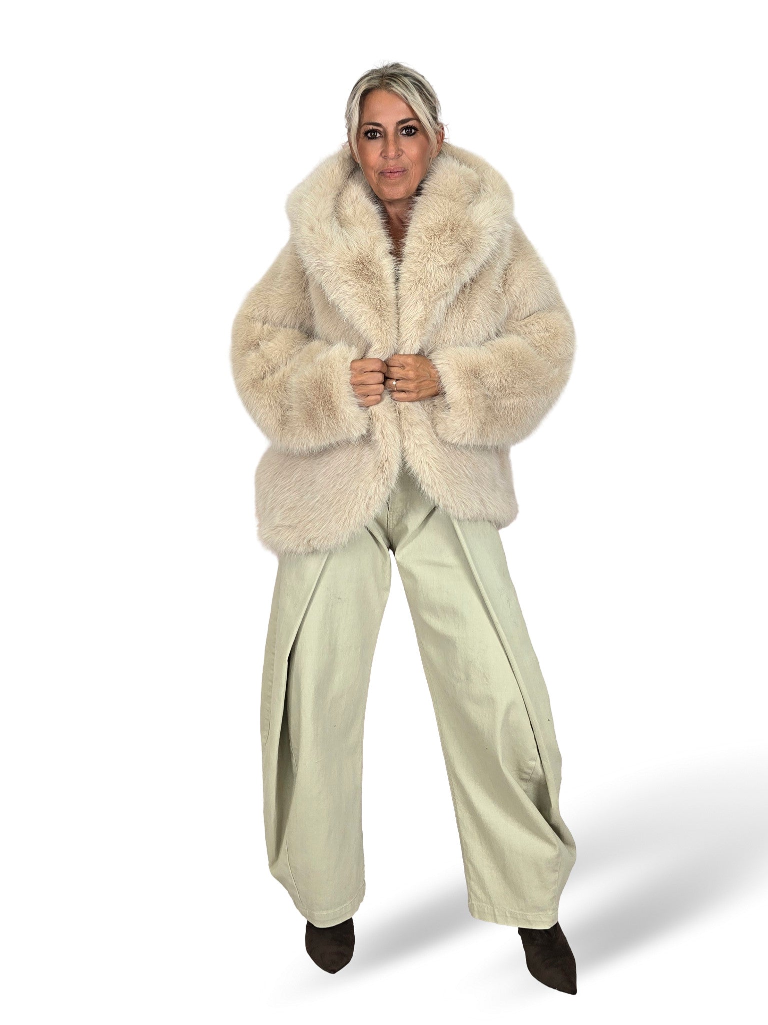 CHAQUETÓN PELUCHE