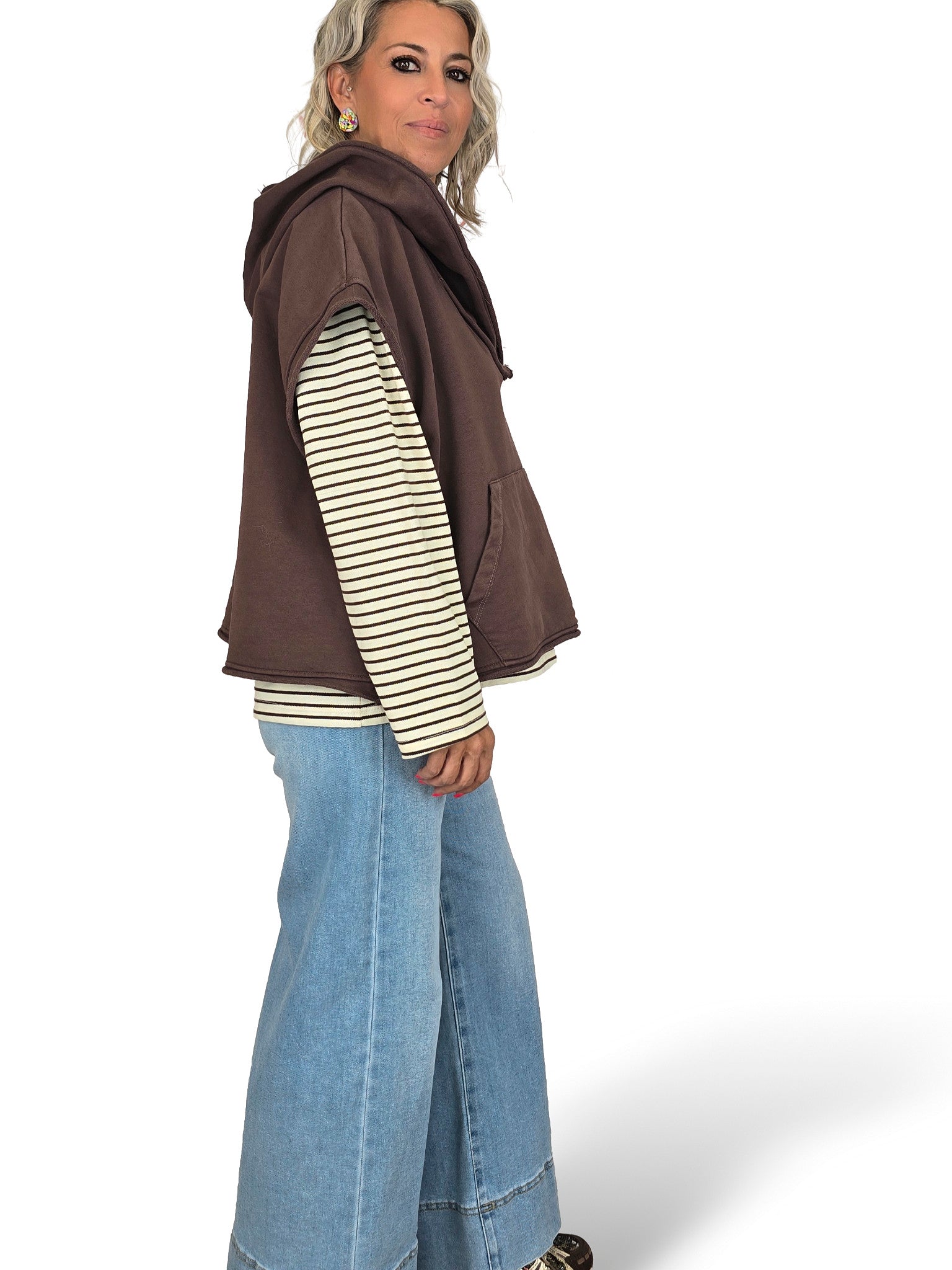 ÜBERGROßES ÄRMELLOSES SWEATSHIRT
