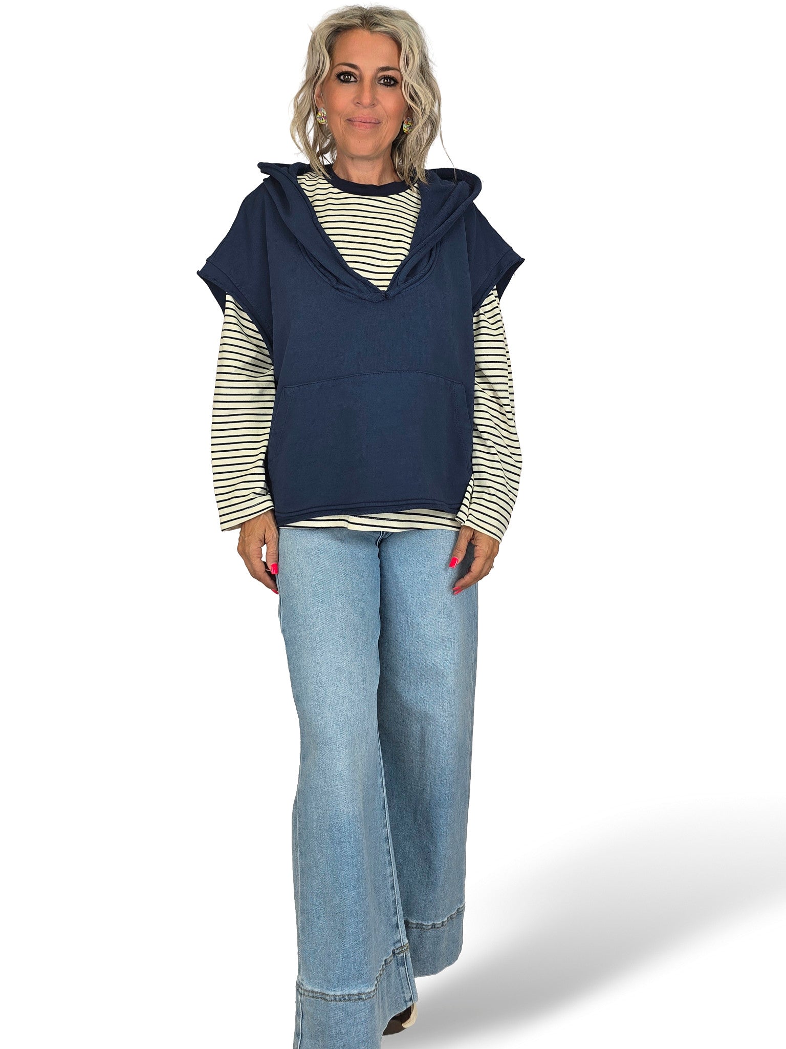 ÜBERGROßES ÄRMELLOSES SWEATSHIRT
