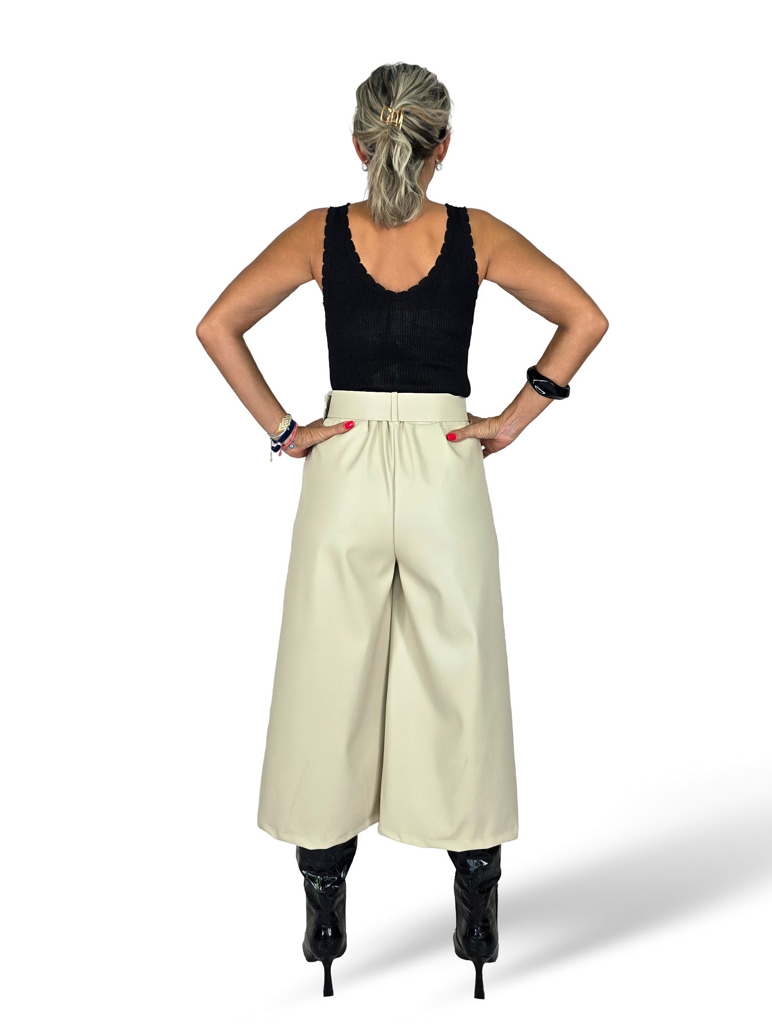 PANTALON CAPRI POLIPIEL