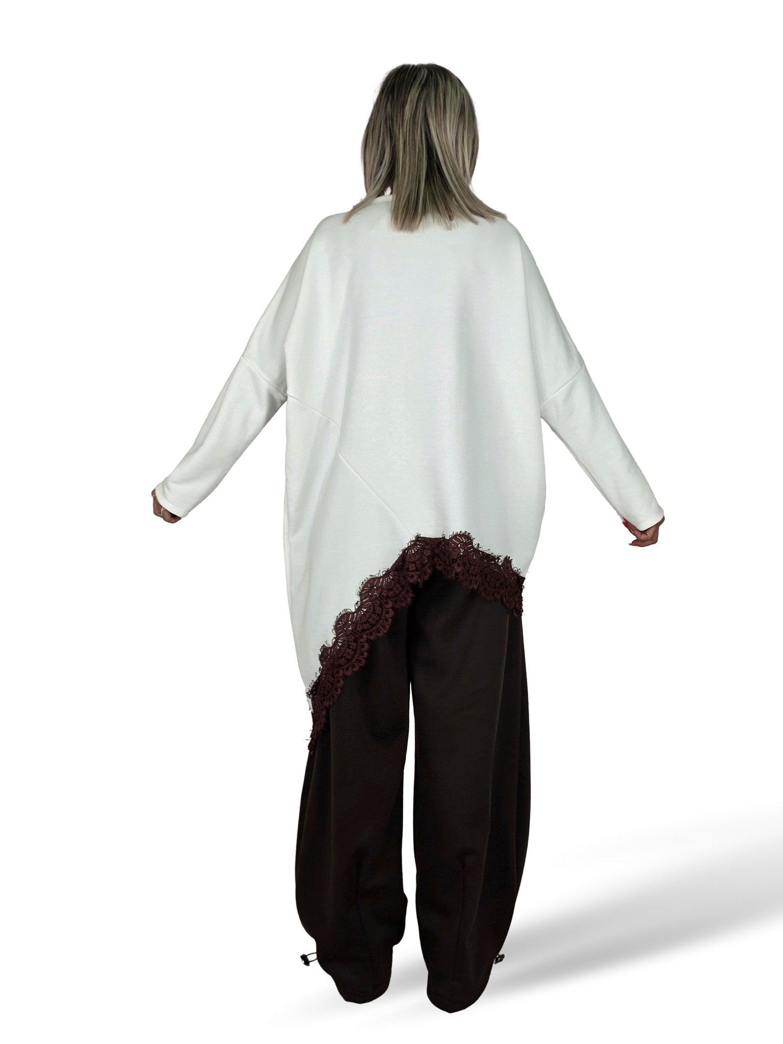 MAXI SUDADERA ASIMETRICA ENCAJE MARRON JOT