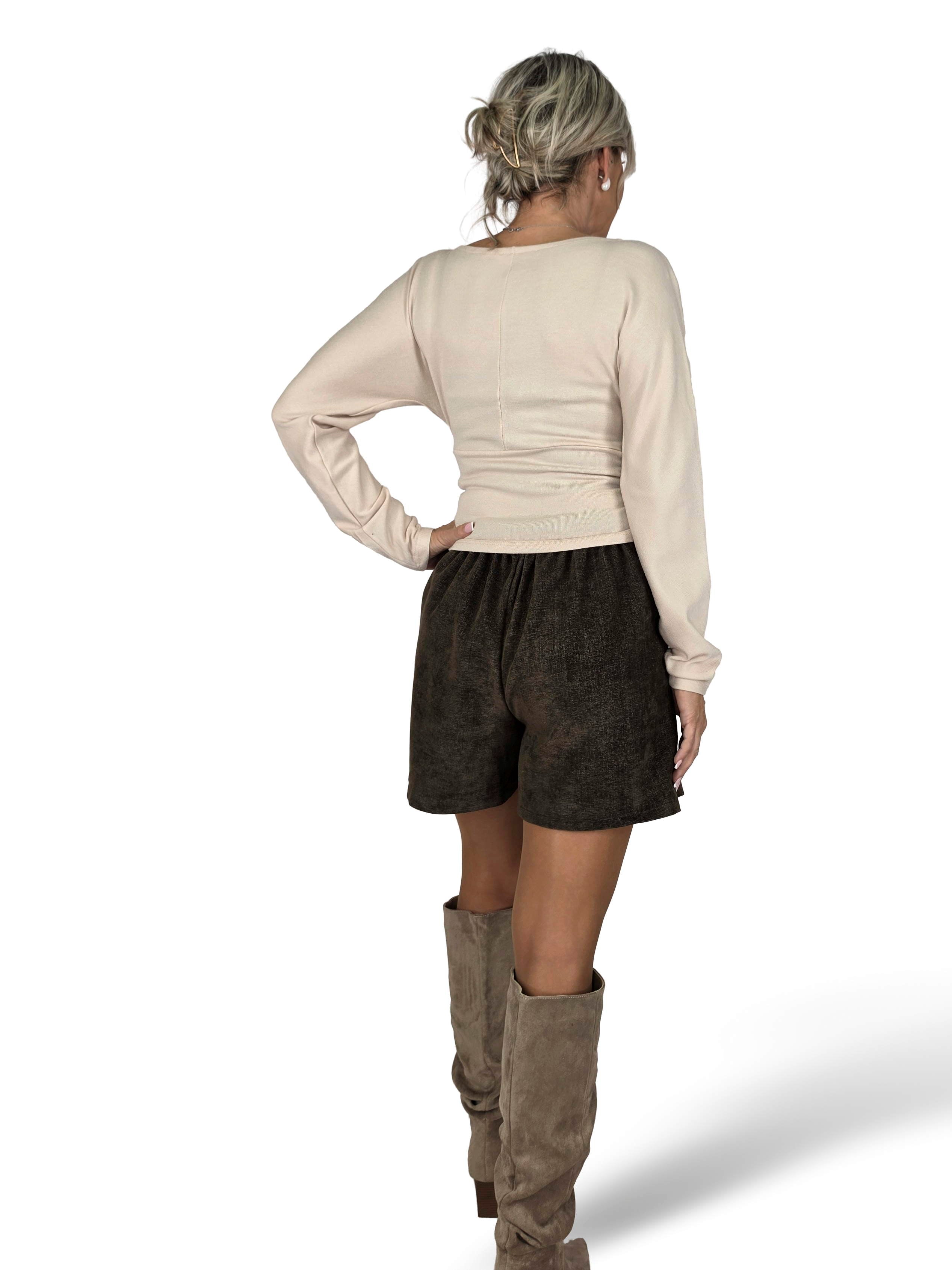 FALDA PANTALON TACHUELAS