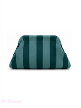 BOLSO CLUTCH RAYAS