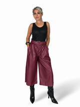 PANTALON CAPRI POLIPIEL
