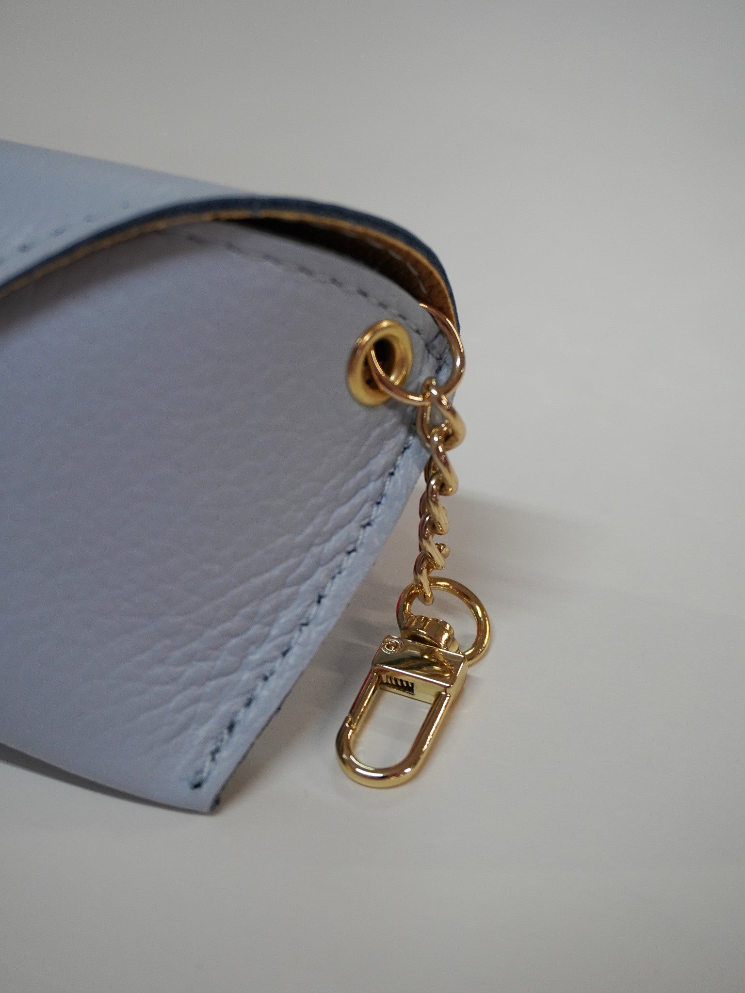 Brillenetui aus Leder