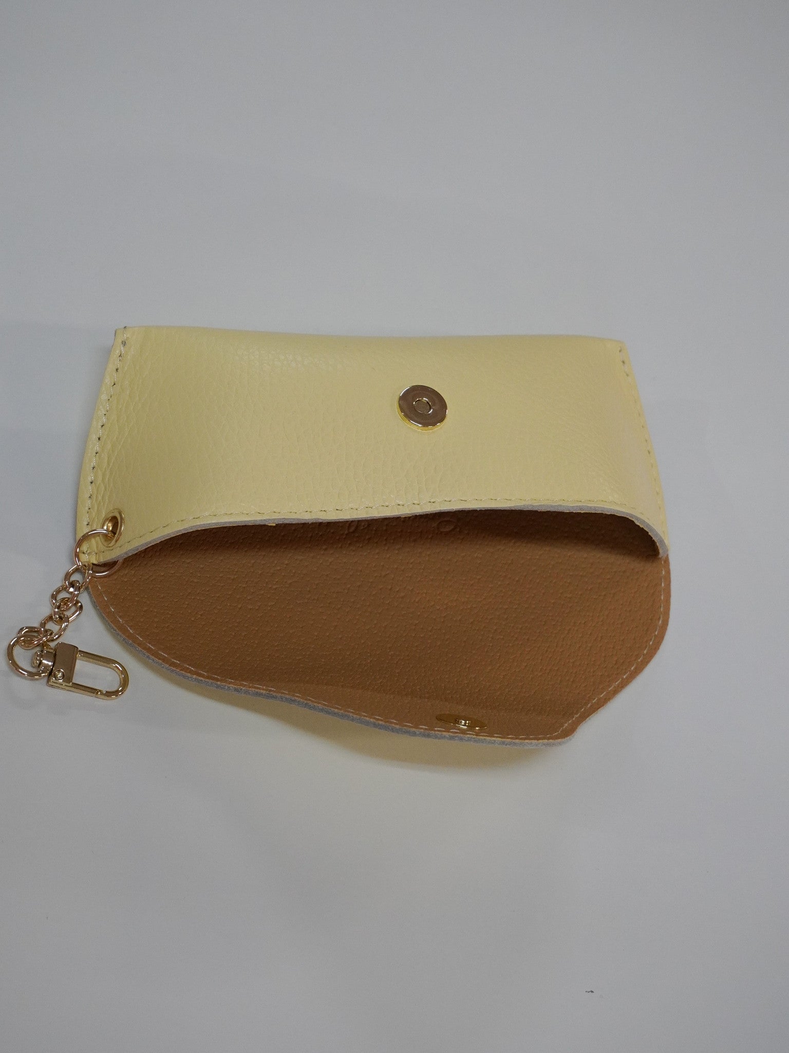 Brillenetui aus Leder